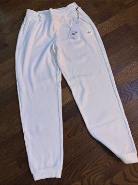 ALO Yoga White Waffle Joggers